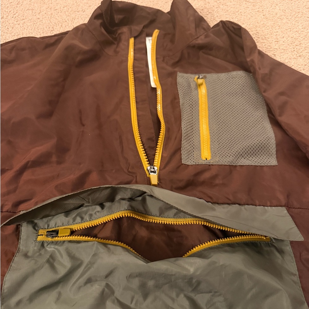 Fabletics lightweight Jacket - Picture 2 of 4
